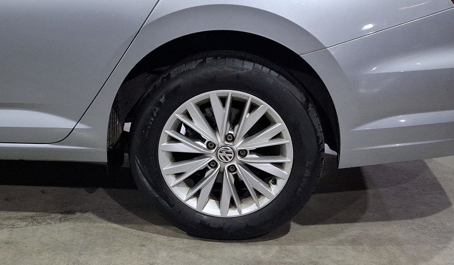 Volkswagen Jetta 1.4 TRENDLINE Sedan 2020