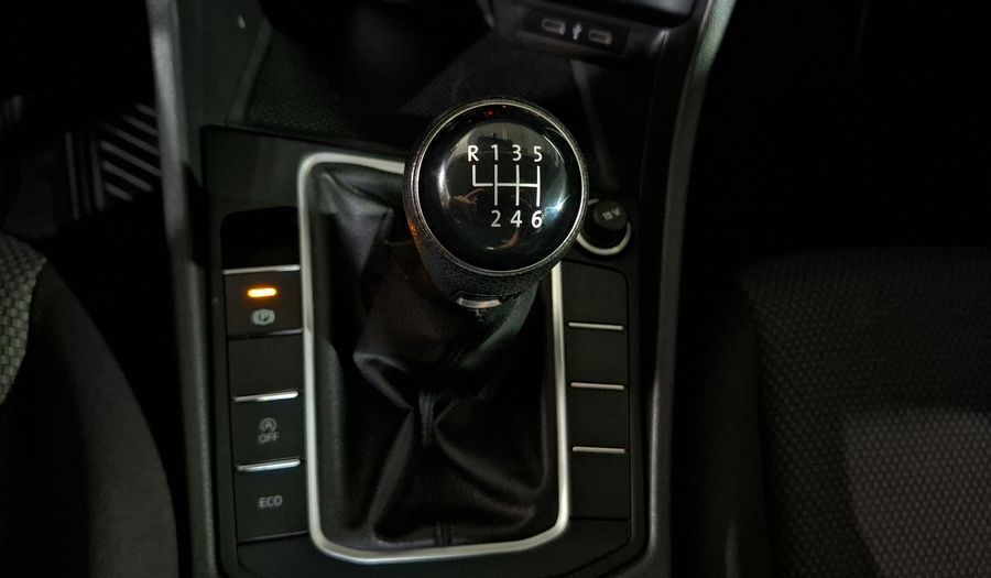 Volkswagen Jetta 1.4 TRENDLINE Sedan 2020