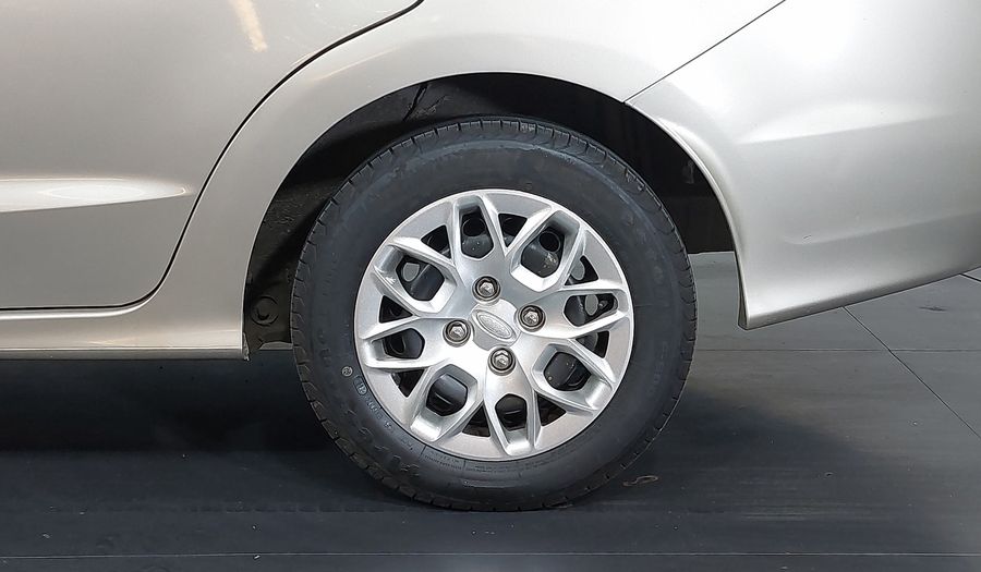 Ford Ka + 1.5 16V N-VCT SE Sedan 2015