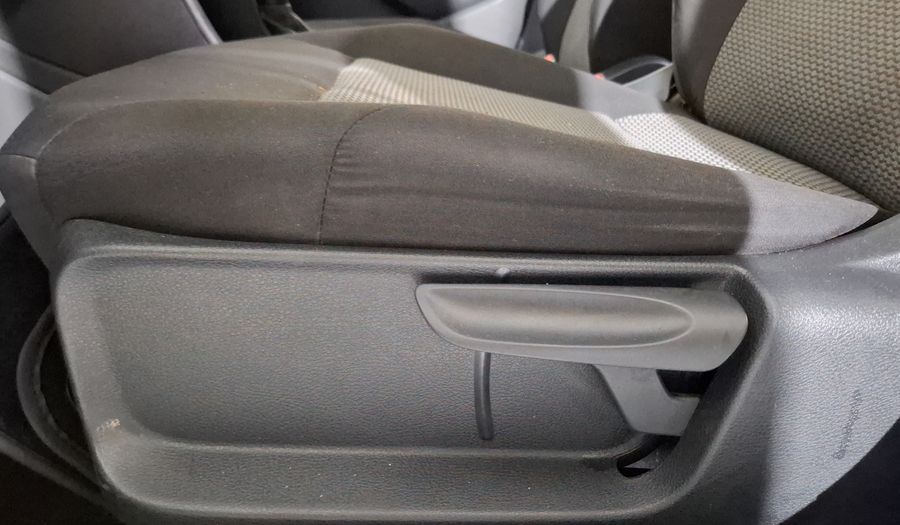 Volkswagen Vento 1.6 TIPTRONIC Sedan 2017