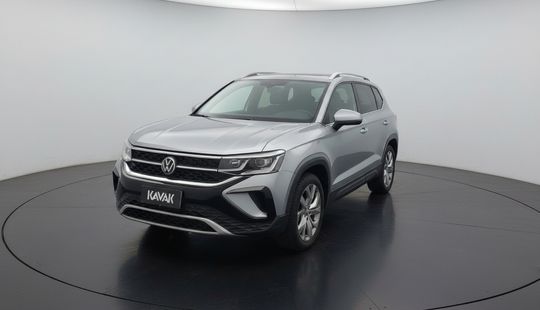 Volkswagen • Taos