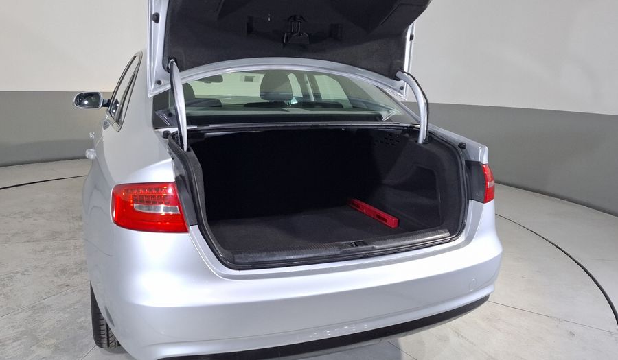 Audi A4 1.8 TFSI TRENDY MULTITRONIC Sedan 2014