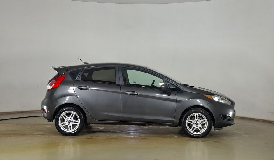 Ford Fiesta 1.6 SE HB Hatchback 2018