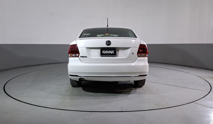 Volkswagen Vento 1.6 TIPTRONIC Sedan 2017