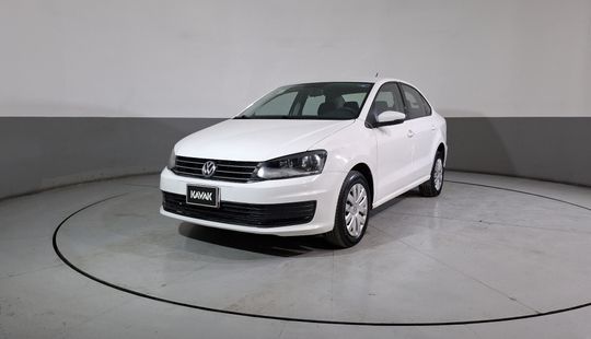 Volkswagen • Vento