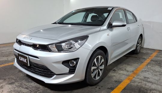 2023 • 39,550 km • Automático