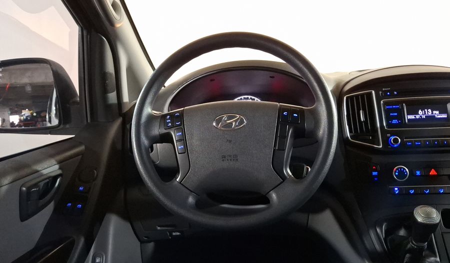Hyundai Starex 2.4 12 PASAJEROS Van 2019
