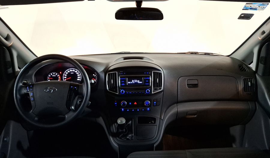 Hyundai Starex 2.4 12 PASAJEROS Van 2019