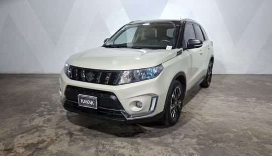 Suzuki • Vitara