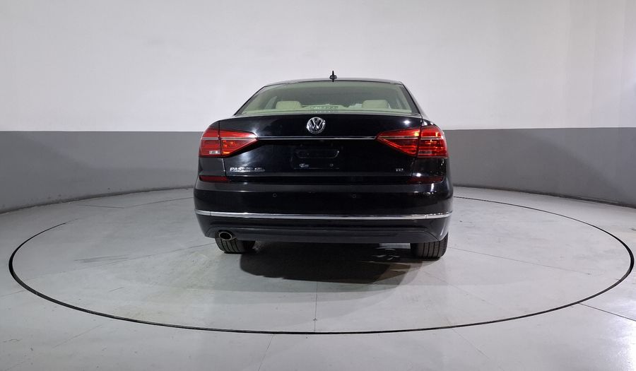 Volkswagen Passat 2.0 HIGHLINE TDI Sedan 2016