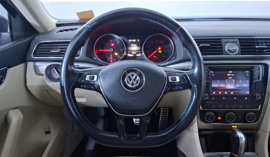 Volkswagen Passat 2.0 HIGHLINE TDI Sedan 2016