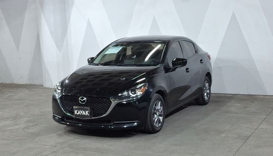 Mazda • Mazda 2