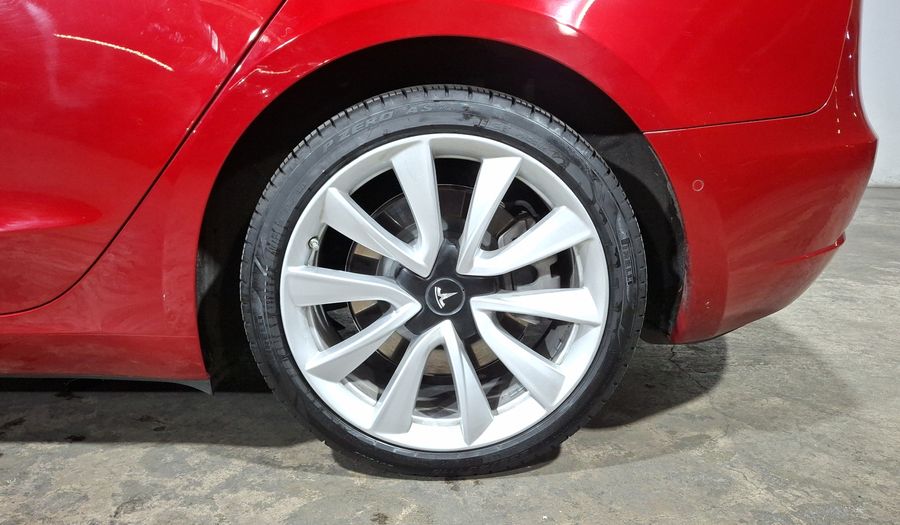 Tesla Model 3 LONG RANGE 4WD Sedan 2020
