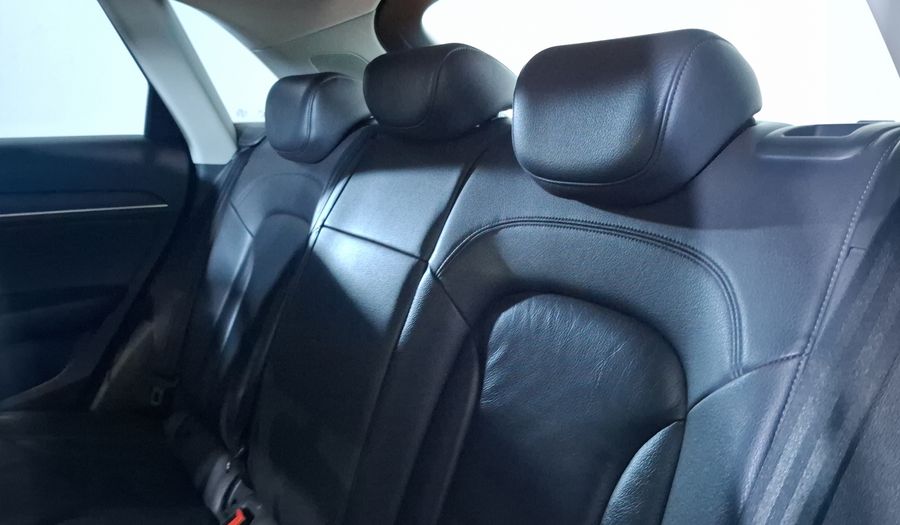 Audi Q3 2.0 LUXURY 170 HP S TRONIC Suv 2015