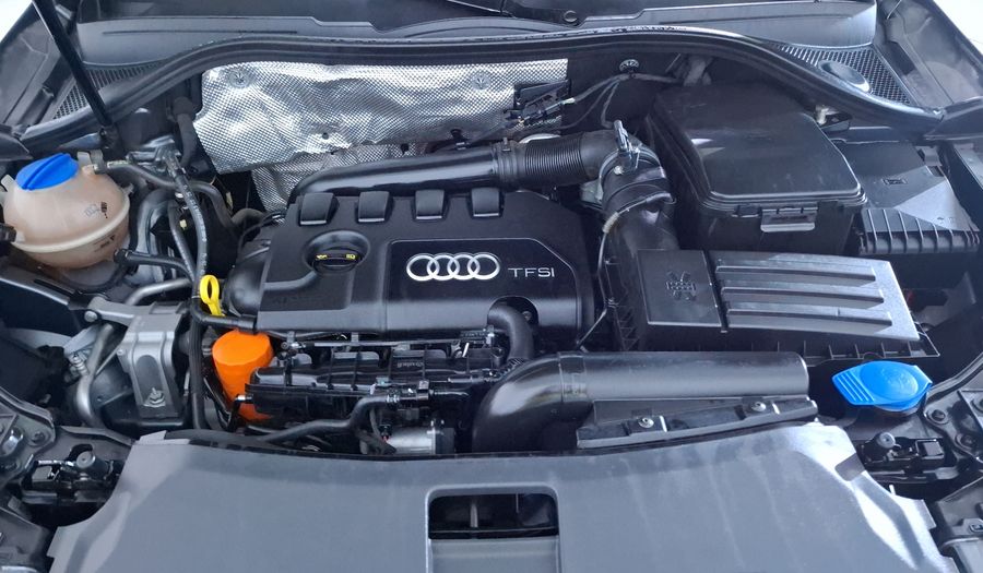 Audi Q3 2.0 LUXURY 170 HP S TRONIC Suv 2015
