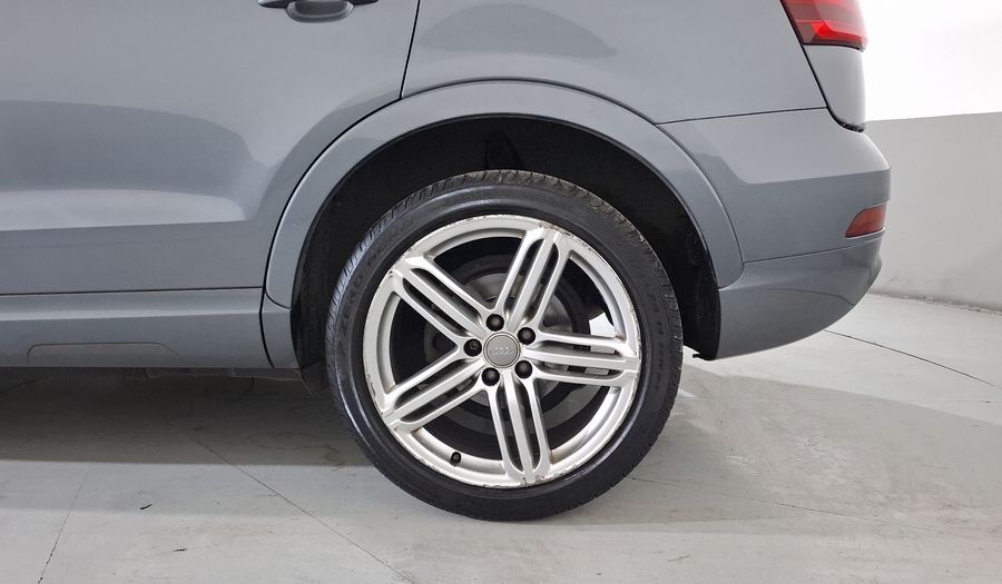 Audi Q3 2.0 LUXURY 170 HP S TRONIC Suv 2015