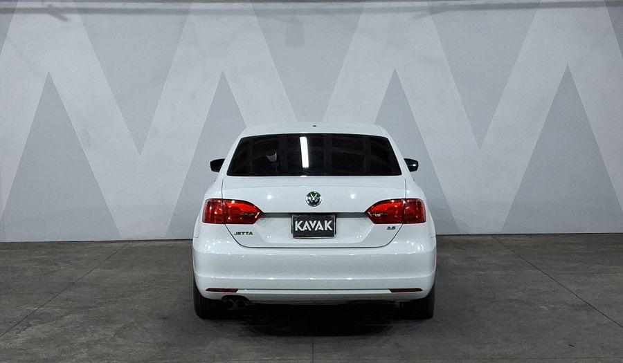 Volkswagen Jetta 2.5 STYLE TIPTRONIC Sedan 2014