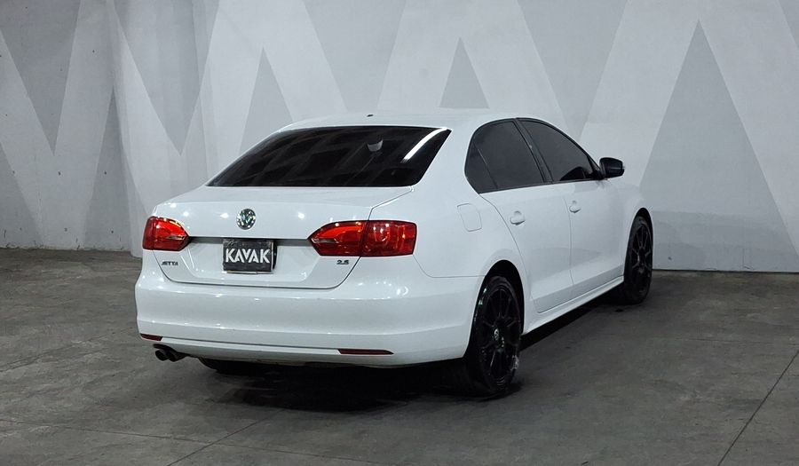 Volkswagen Jetta 2.5 STYLE TIPTRONIC Sedan 2014