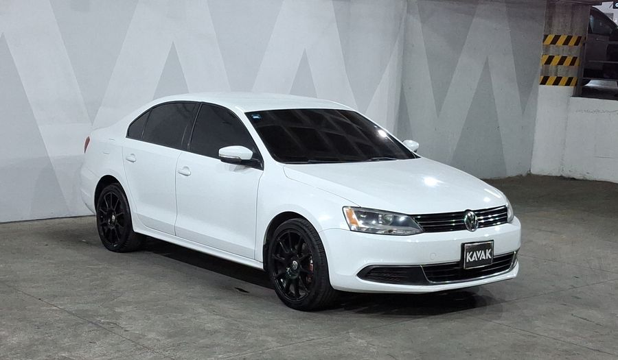 Volkswagen Jetta 2.5 STYLE TIPTRONIC Sedan 2014