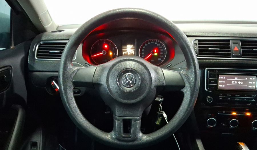 Volkswagen Jetta 2.5 STYLE TIPTRONIC Sedan 2014