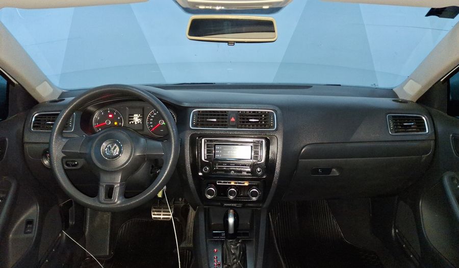 Volkswagen Jetta 2.5 STYLE TIPTRONIC Sedan 2014