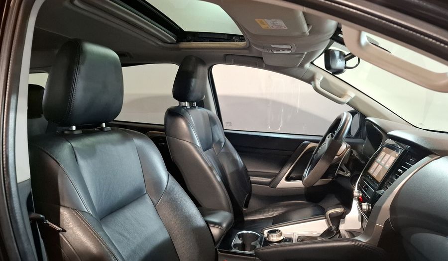 Mitsubishi Montero 3.0 SE AUTO 4WD Suv 2021