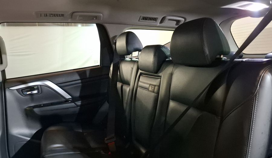 Mitsubishi Montero 3.0 SE AUTO 4WD Suv 2021