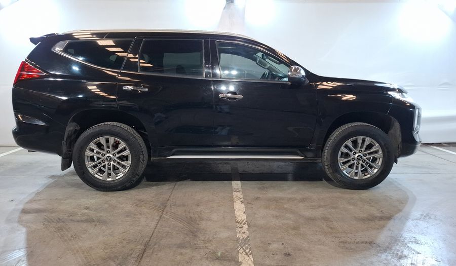 Mitsubishi Montero 3.0 SE AUTO 4WD Suv 2021