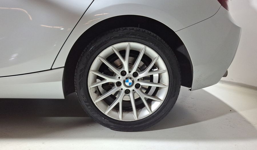 Bmw Serie 1 1.6 118IA Hatchback 2014