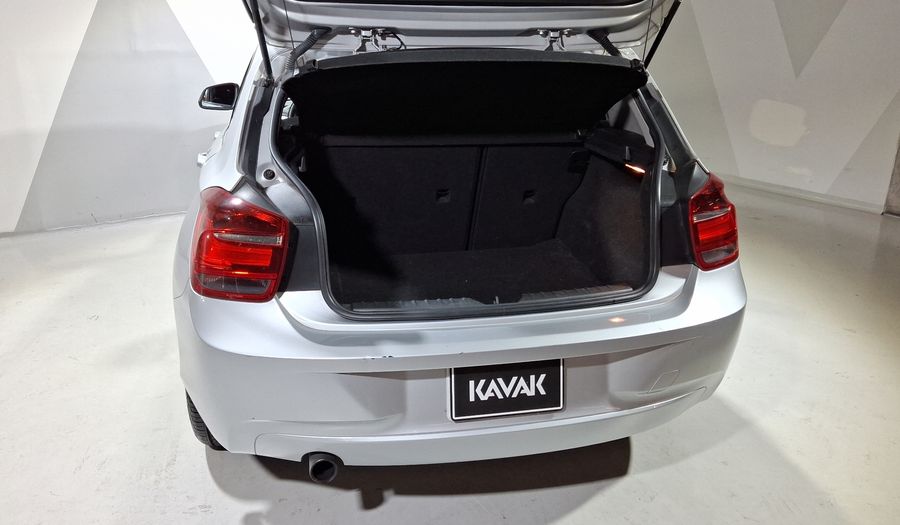 Bmw Serie 1 1.6 118IA Hatchback 2014