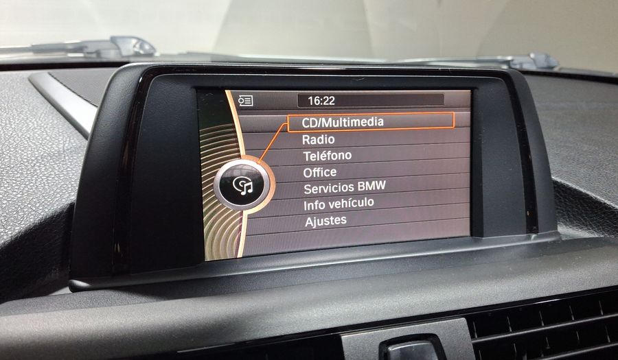 Bmw Serie 1 1.6 118IA Hatchback 2014