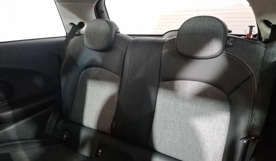 Mini Cooper 1.5 COOPER CHILI DCT Hatchback 2021