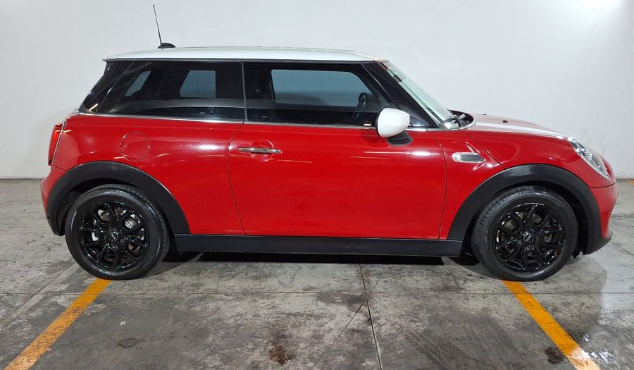 Mini Cooper 1.5 COOPER CHILI DCT Hatchback 2021