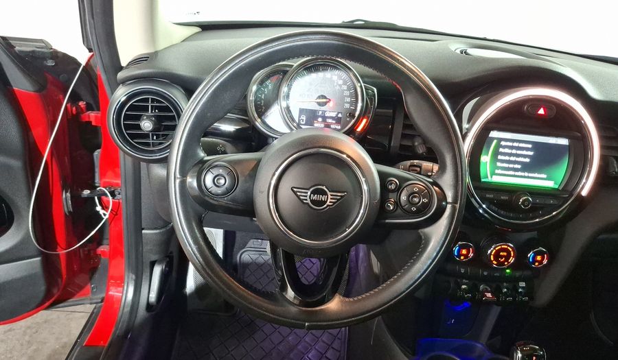 Mini Cooper 1.5 COOPER CHILI DCT Hatchback 2021