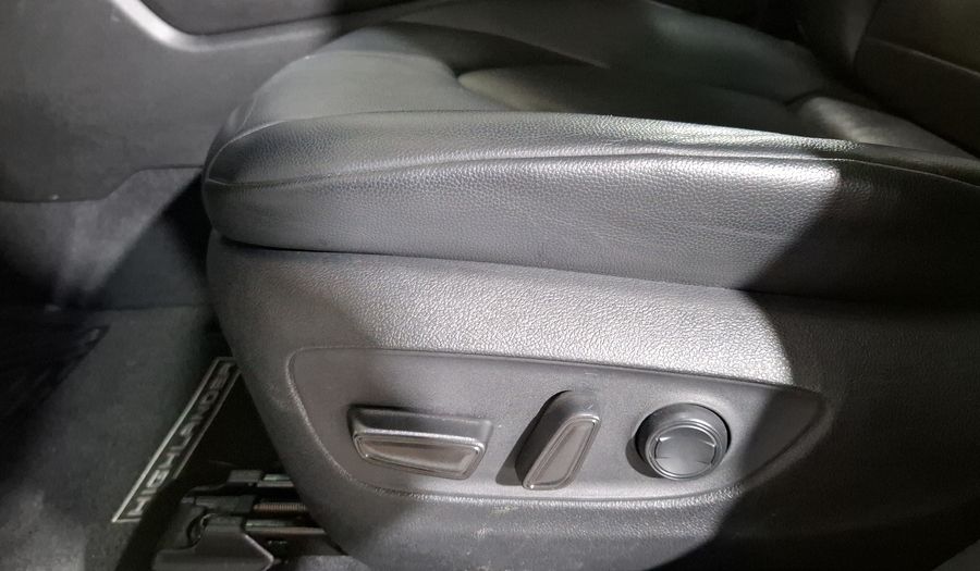 Toyota Highlander 3.5 XLE AUTO Suv 2020