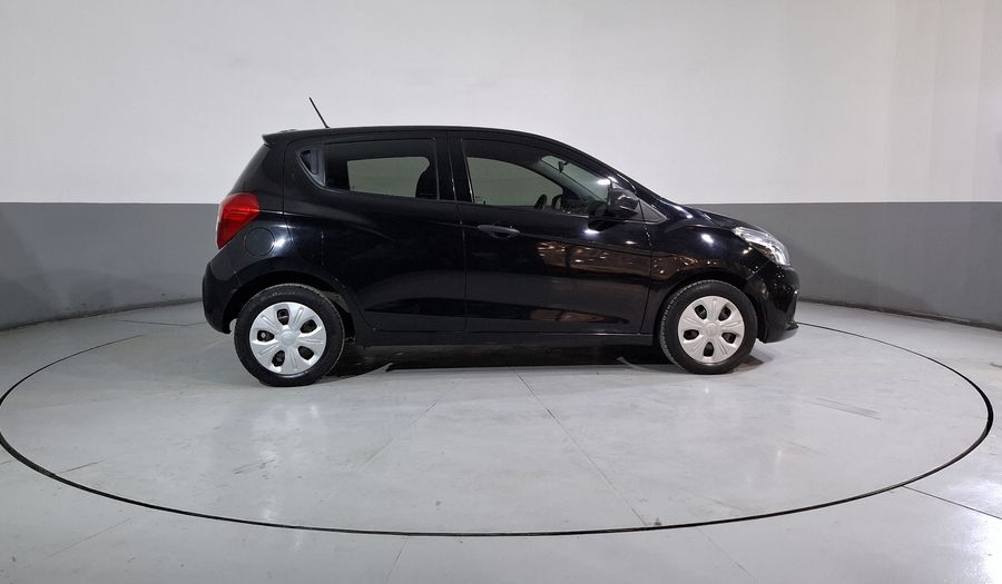 Chevrolet Spark 1.4 LT B MT Hatchback 2017