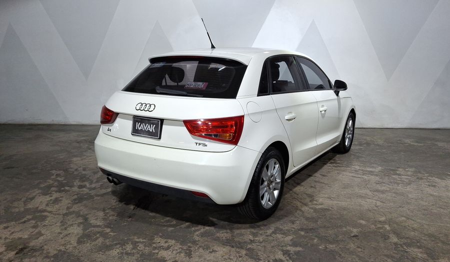 Audi A1 1.4 TFSI COOL S TRONIC Hatchback 2014