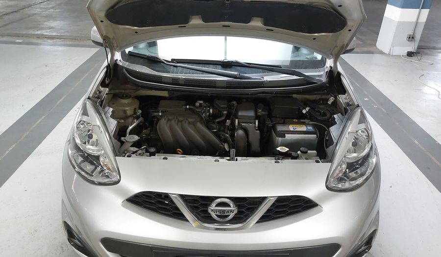 Nissan March 1.6 SV Hatchback 2020