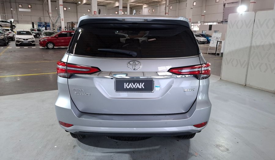 Toyota Sw4 2.8 TDI SRX AUTO 4WD Suv 2023