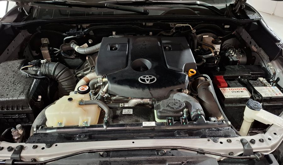 Toyota Sw4 2.8 TDI SRX AUTO 4WD Suv 2023