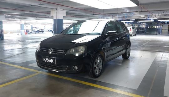 Volkswagen • Polo
