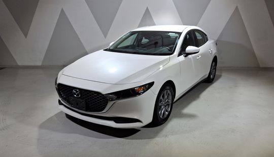 Mazda • Mazda 3