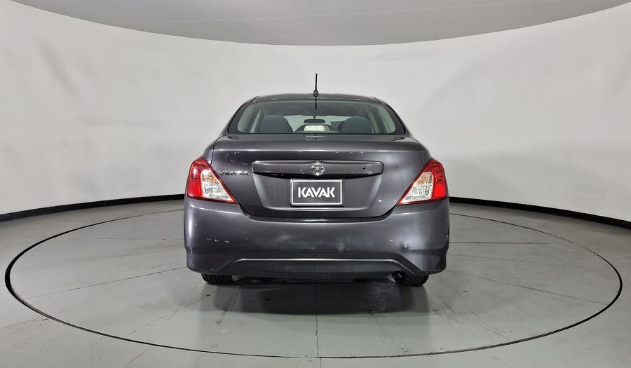 Nissan Versa 1.6 ADVANCE AUTO Sedan 2018