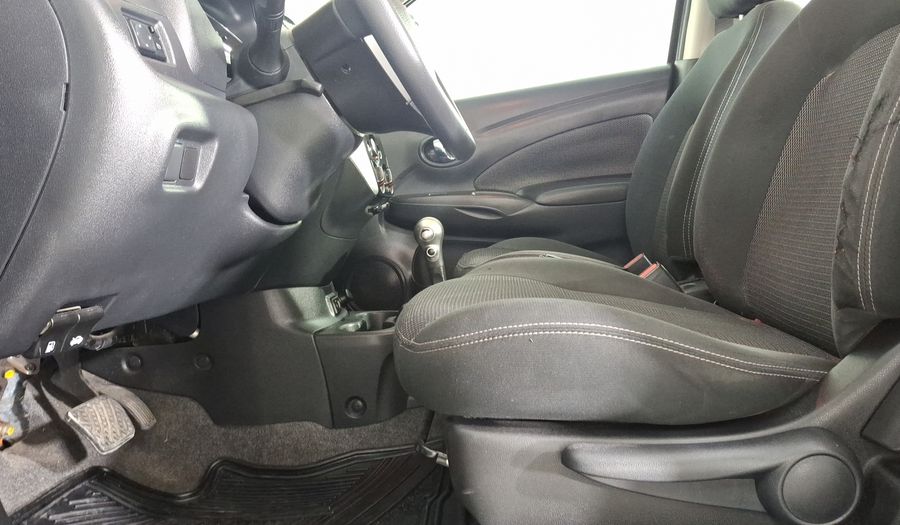 Nissan Versa 1.6 ADVANCE AUTO Sedan 2018