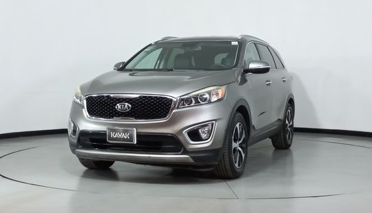 Kia • Sorento