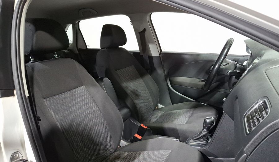 Volkswagen Polo 1.8 TSI DSG GTI Hatchback 2017