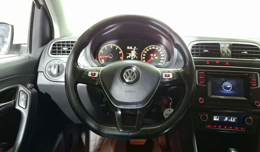 Volkswagen Polo 1.8 TSI DSG GTI Hatchback 2017