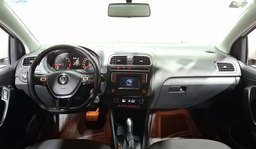 Volkswagen Polo 1.8 TSI DSG GTI Hatchback 2017