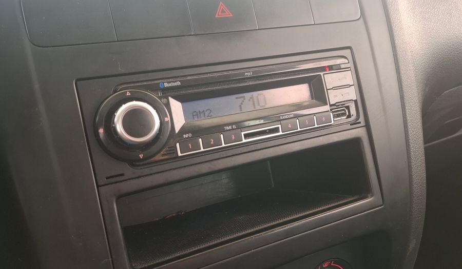 Volkswagen Fox 1.6 TRENDLINE Hatchback 2011