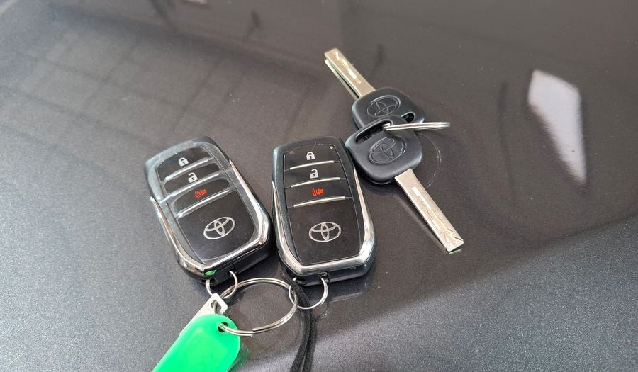 Toyota Hilux 2.8 TDI SRX 4WD C/D Pickup 2022